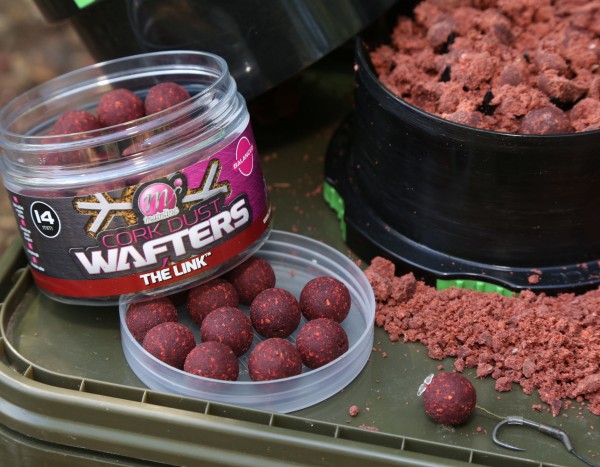 Mainline Cork Dust Wafters 14mm