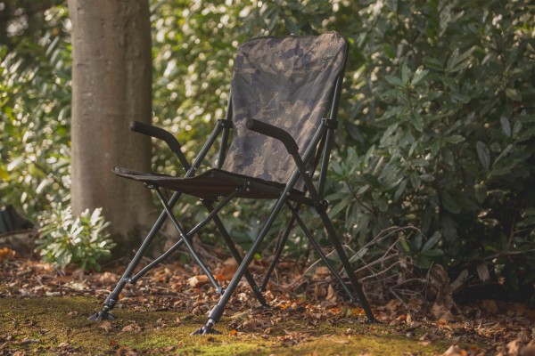 Solar Tackle UnderCover Camo Foldable Easy Chair High